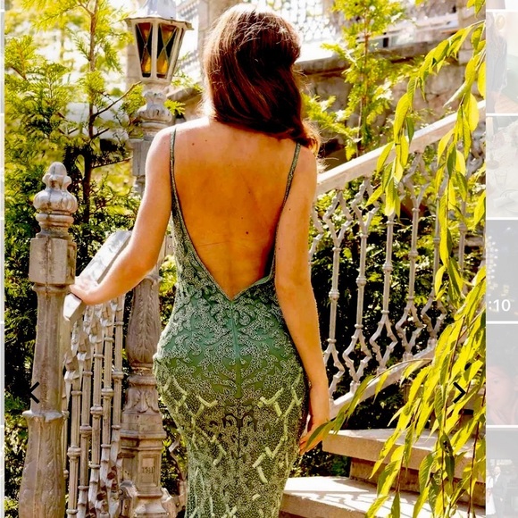 Stunning Primavera 3903 evening gown in sage. - Picture 3 of 6